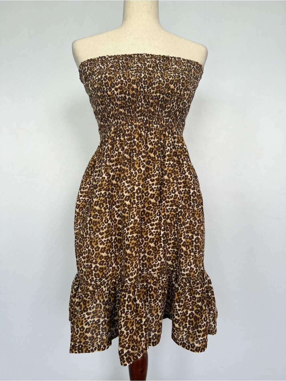 Strapless Leopard Print Smocked Summer Dress - Picture 3 of 6